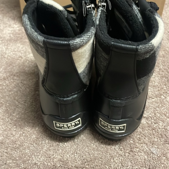SPERRY Booties - Picture 3 of 6